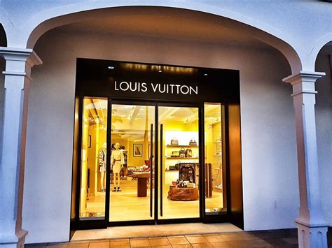 louis vuitton st barths prices|shopping on st barts.